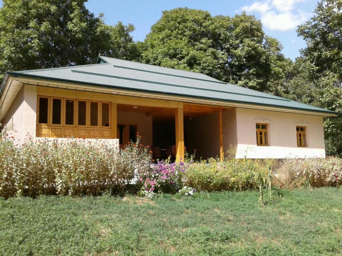 Hayat Guesthouse Nuratau Mountains Yukary-Ukhum Kültér fotó