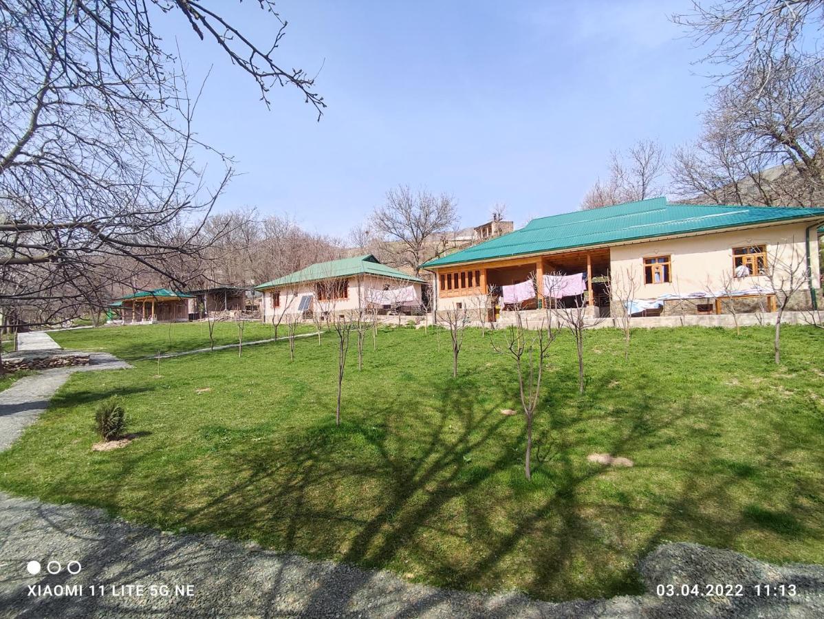 Hayat Guesthouse Nuratau Mountains Yukary-Ukhum Kültér fotó