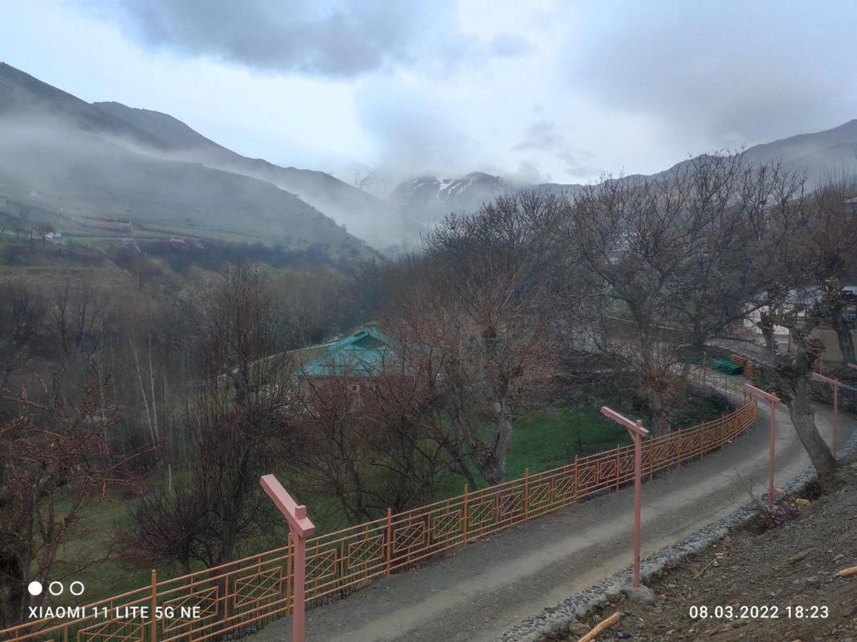 Hayat Guesthouse Nuratau Mountains Yukary-Ukhum Kültér fotó