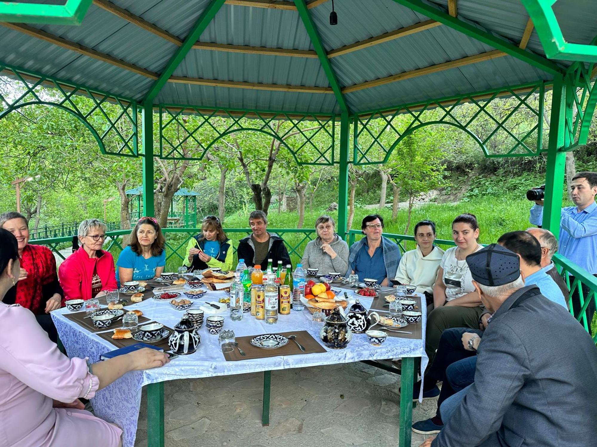 Hayat Guesthouse Nuratau Mountains Yukary-Ukhum Kültér fotó