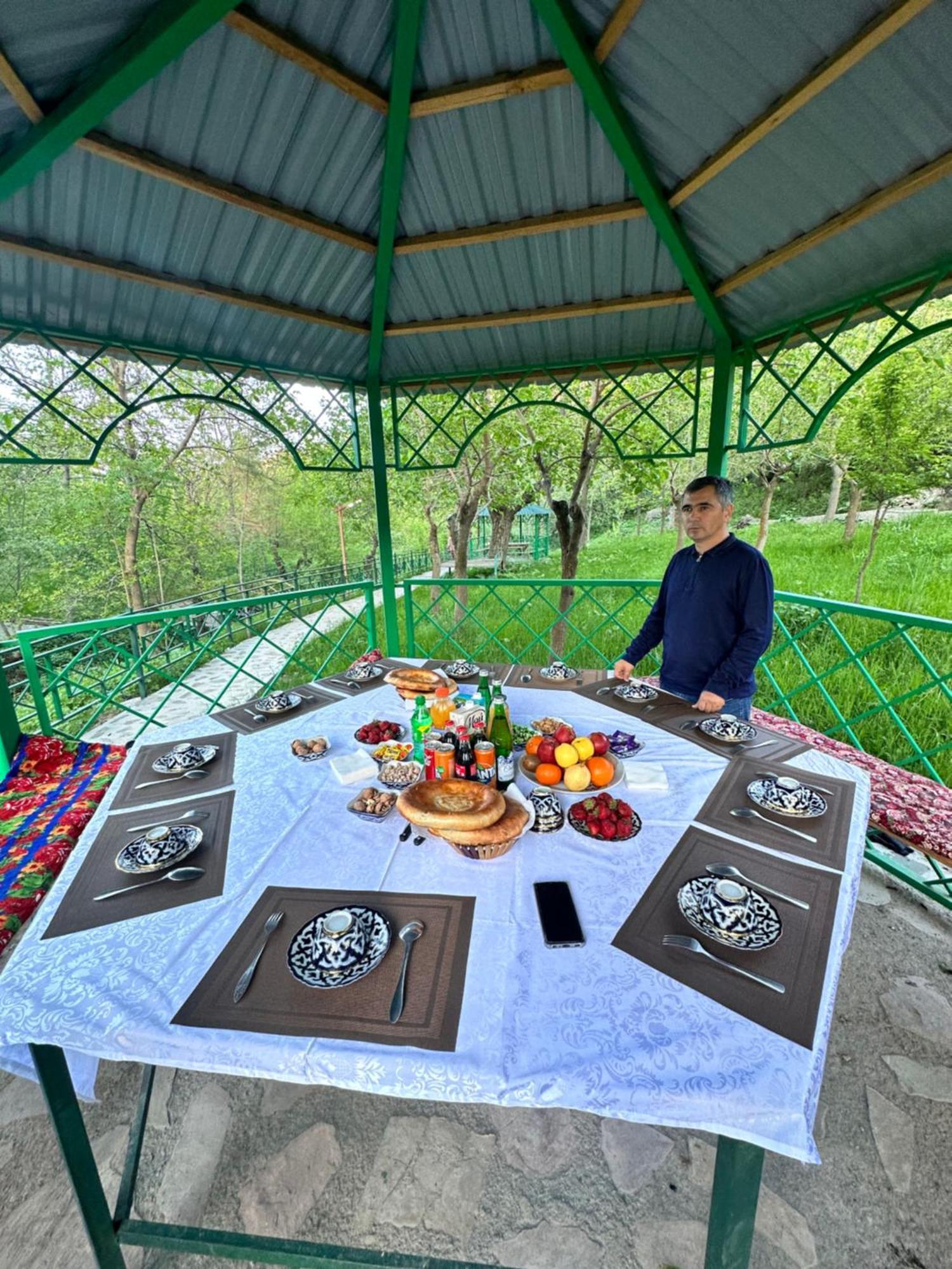 Hayat Guesthouse Nuratau Mountains Yukary-Ukhum Kültér fotó