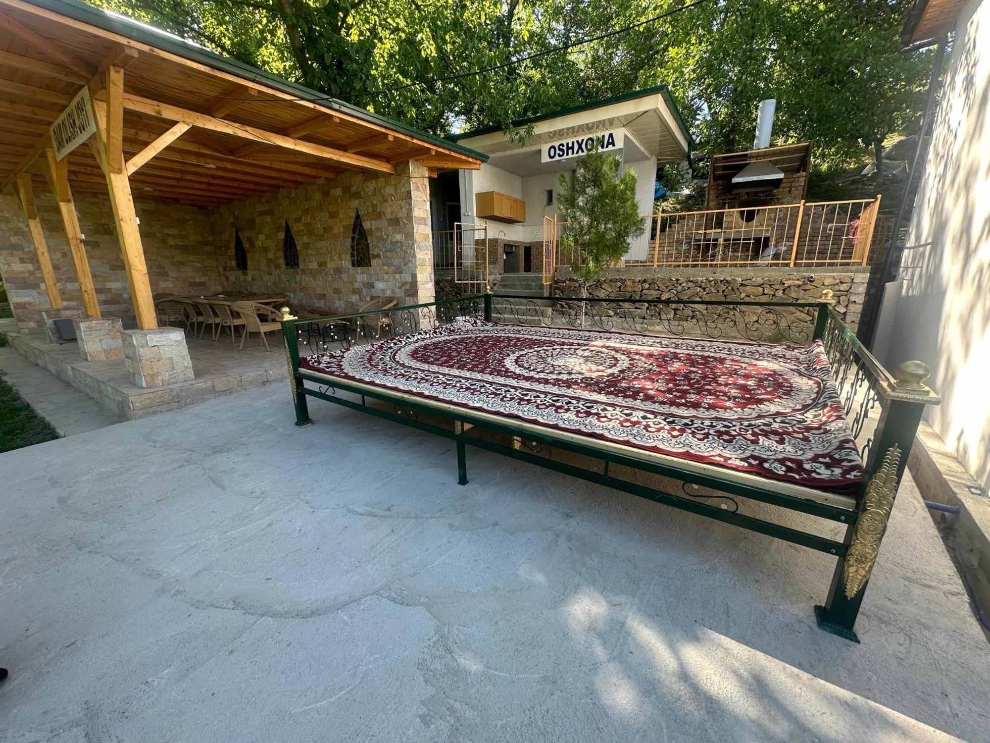 Hayat Guesthouse Nuratau Mountains Yukary-Ukhum Kültér fotó