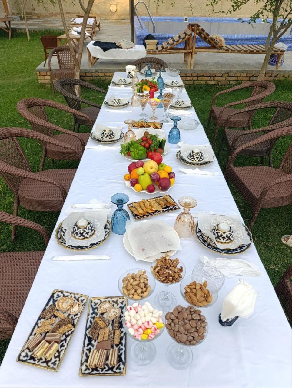 Hayat Guesthouse Nuratau Mountains Yukary-Ukhum Kültér fotó
